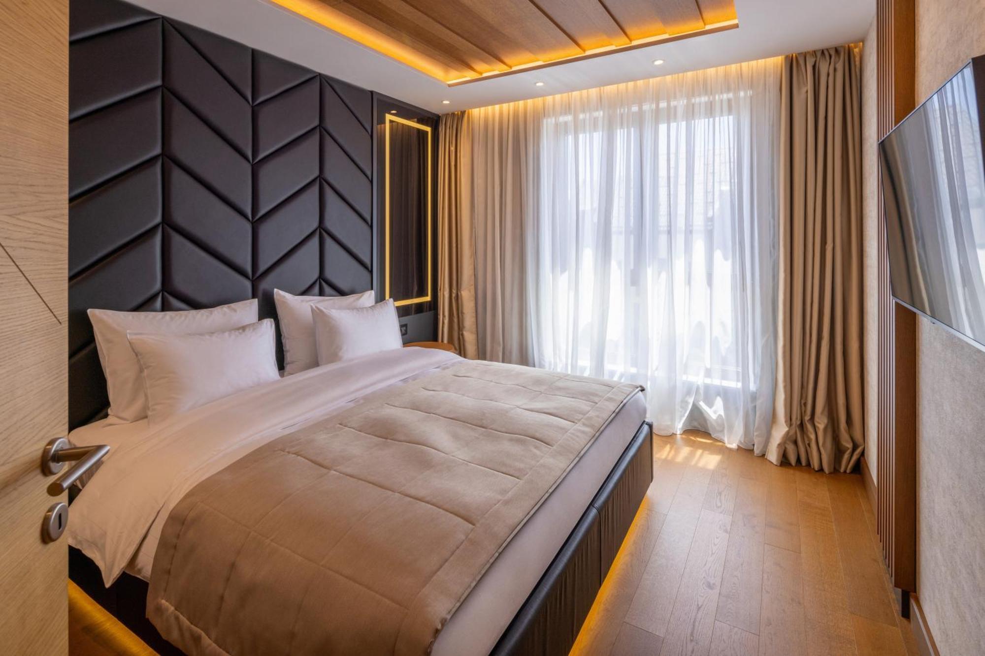 Hotel ซลาตีบอร์ ภายนอก รูปภาพ